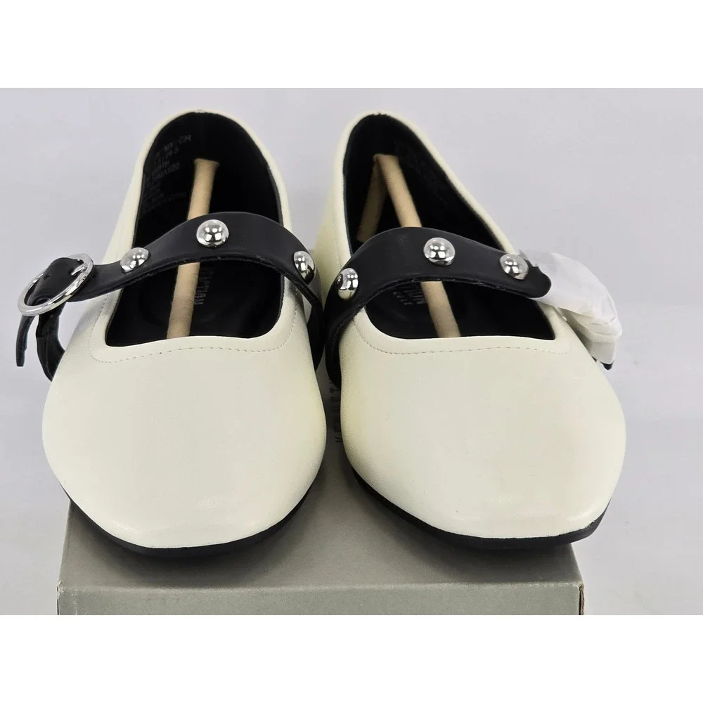 Kenneth Cole Reaction Maxi Flats Womens 8 Ecru Black Studded Mary Jane - New